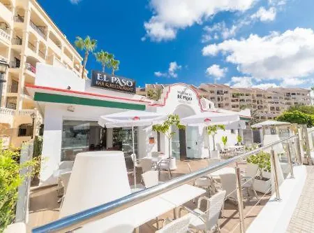 Apartment Peaceful & Bright Loft, Heated Pool, Netflix, Free Wifi & Parking, Tennis *