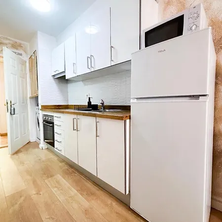 Apartmán Peaceful & Bright Loft, Heated Pool, Netflix, Free Wifi & Parking, Tennis *